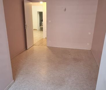 Apartment - Photo 4