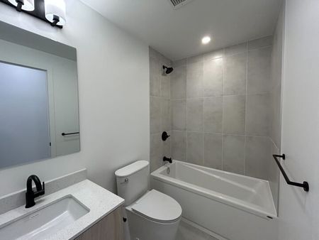 For Lease - 4878 Powers Common Unit# c807, Burlington, Ontario - Photo 5