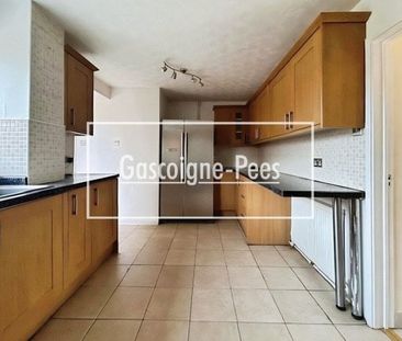 Pinkerton Road, Basingstoke, RG22 - Photo 1