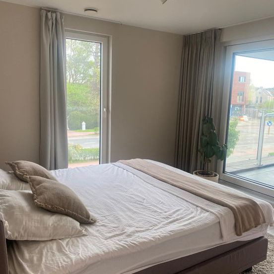 Appartement te huur - Foto 1