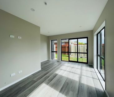 135A Wallace Road, Papatoetoe, Auckland - Photo 1