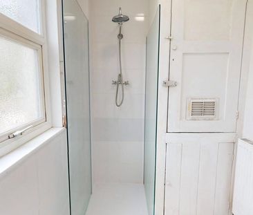 2 bedroom maisonette to rent - Photo 2