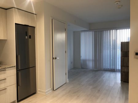 For Lease - 501 Yonge Street Unit# 901, Toronto, Ontario - Photo 3