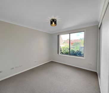 10 Carrington Parade, New Lambton NSW 2305 - Villa For Rent | Domain - Photo 3