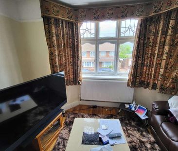 Luton, LU1 - Photo 1