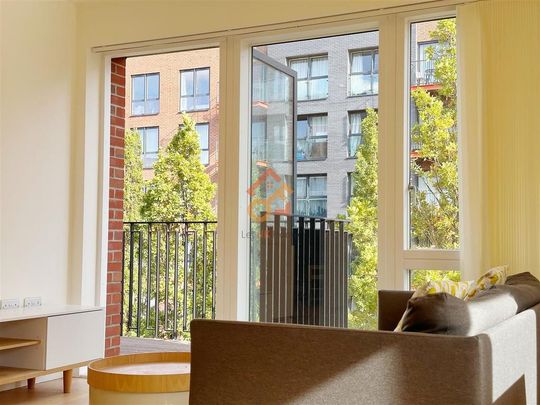 2 bedroom flat to rent - Photo 1