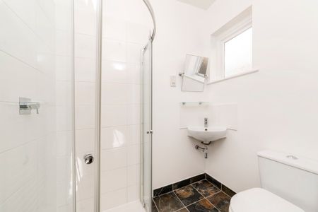 Yewfield Road, London, NW10 - Photo 5