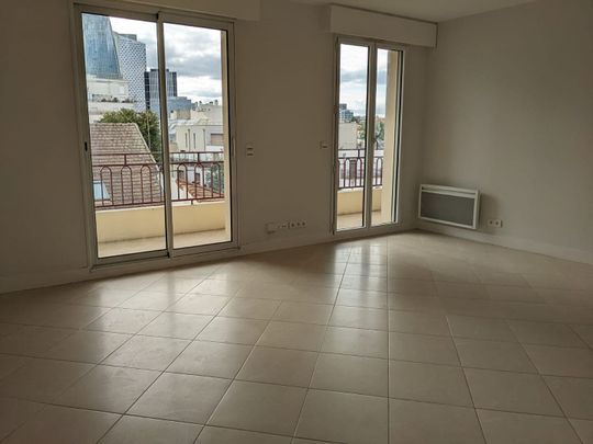 Appartement COURBEVOIE - 4 pièces - 72 m2 - Photo 1