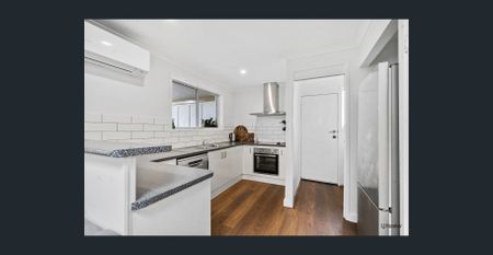 TWO BEDROOM FURNISHED COASTAL DUPLEX - Photo 5