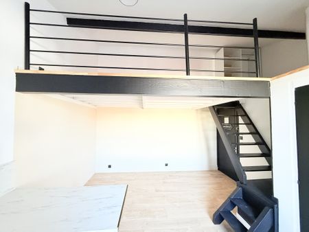 A LOUER - T1 BIS Centre Ternay - Climatisation Ternay (69360) Le bien en vidéo - Photo 2