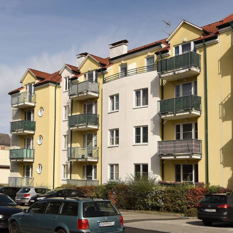 76 m² - 3 Zimmer Wohnung mt Balkon - Photo 2