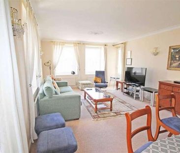 Grand Avenue, Hove, BN3 - Photo 2