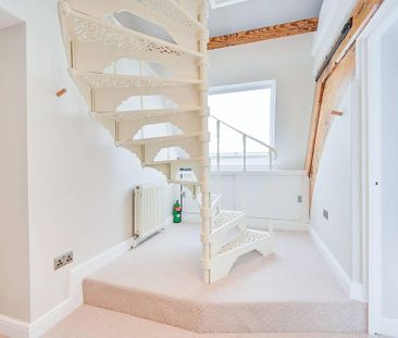 3 bedroom flat to rent - Photo 5