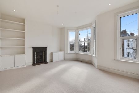 2 bedroom flat to rent - Photo 5