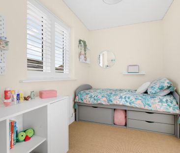 3 bedroom detached house to rent - Photo 2