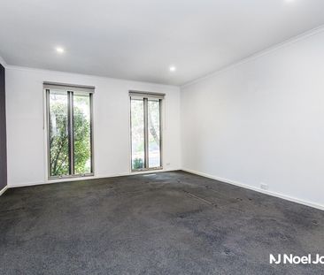 10 Kalonga Road, BALWYN NORTH - Photo 5