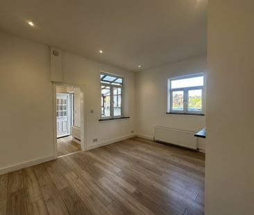 Lynton Terrace, Radcliffe, M26 - Photo 4