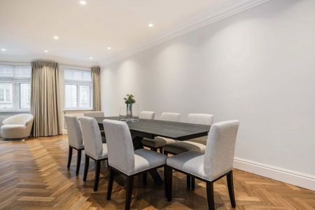 Pall Mall, St James's, SW1Y - Photo 3