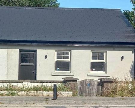 Sunset Cottage, 1 Apartment, Ballycanew, Gorey, County Wexford - Photo 2