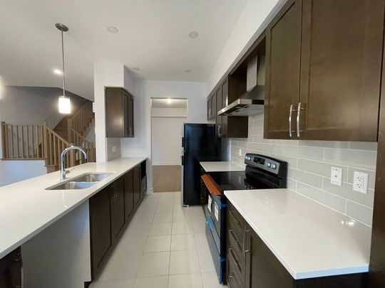 For Lease - 636 CORDELETTE Circle, Orleans - Convent Glen and Area, Ontario - Photo 1