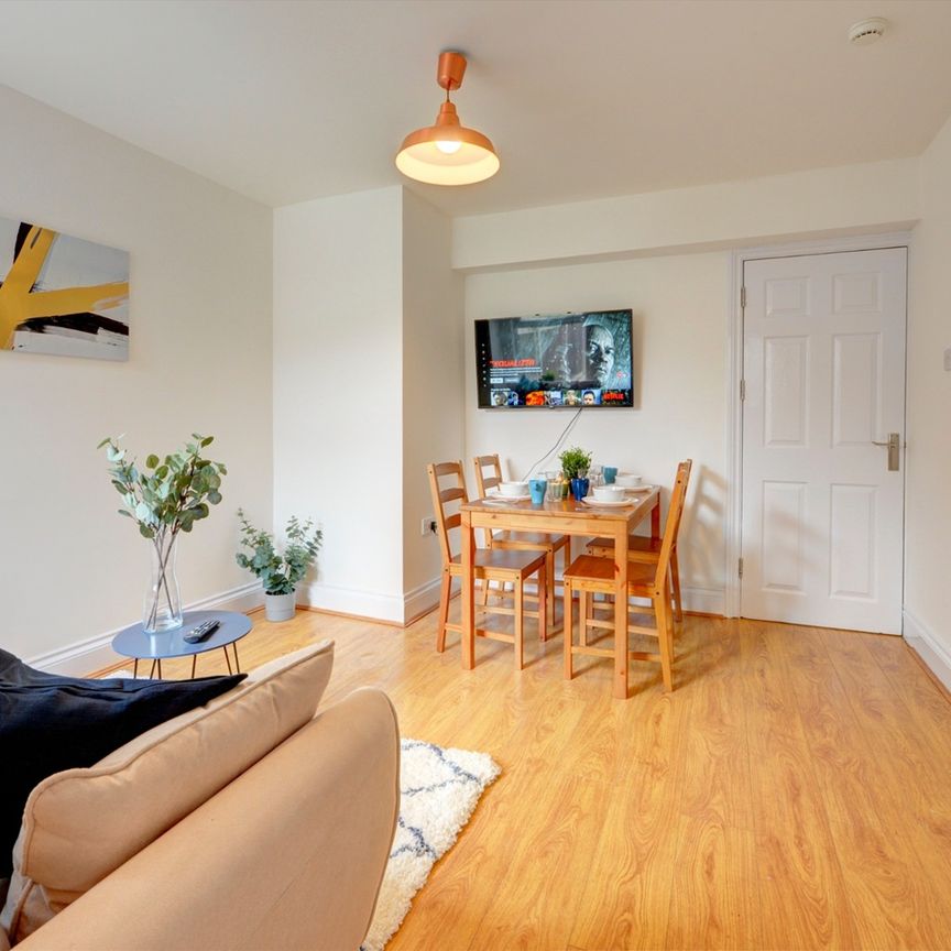 Room in a Shared House, Terry Road, CV1 - Photo 1