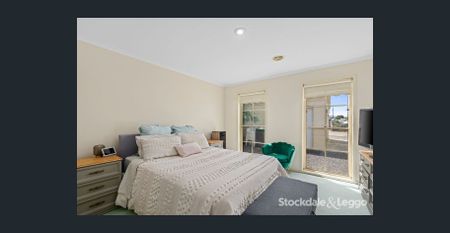 Spacious Family Home in a Peaceful Yet Central Location - Photo 5