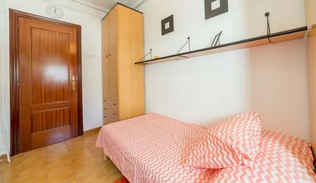 Carrer Ciutat de Mula, Valencia, Valencian Community 46021 - Photo 4