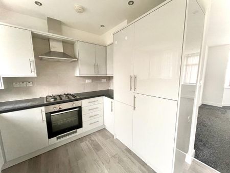 3 Bed Terraced House, Grangemouth Road, CV6 - Photo 3