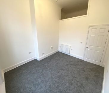 Queens head Chambers, Newark, NG24 - Photo 1