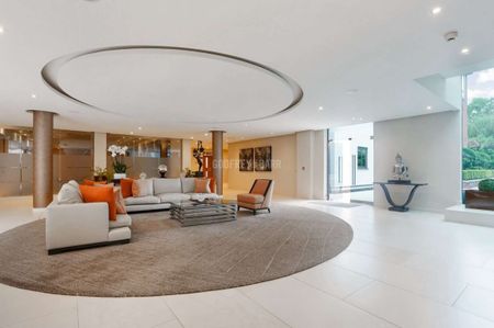 Allingham Court, The Bishops Avenue London N2 - Photo 3