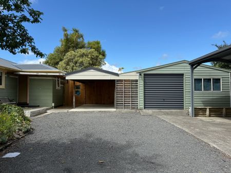 Spacious, Outdoor-Friendly Home in Waihi - Photo 5