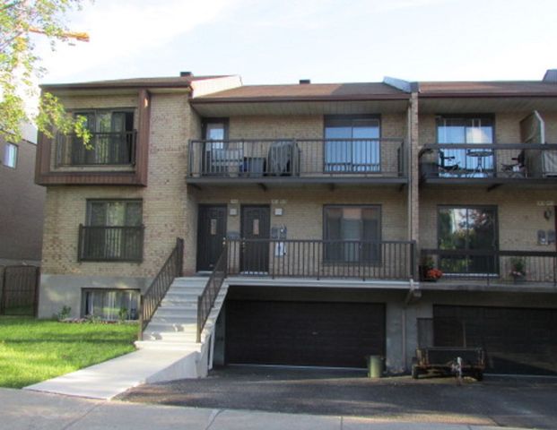 À louer / Appartement - Photo 1