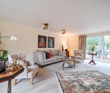 4 bedroom semi-detached house to rent - Photo 1