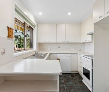 Freshly Updated Free Standing Town House - Photo 4