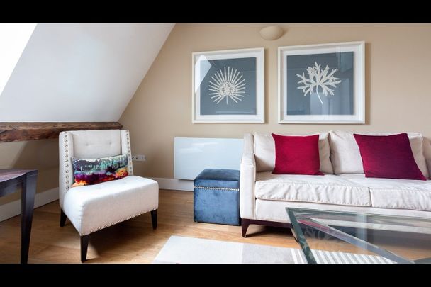 2 Bed Flat, London, NW1 - Photo 1