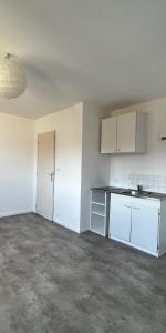 Location Appartement 1 pièce 24m² LILLE 59000 - Photo 4