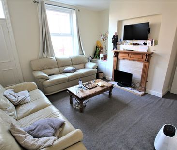 5 bedroom terraced house to rent - Photo 1