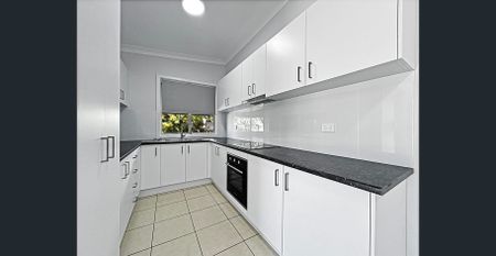 4 Bedroom Home including Water - Photo 2