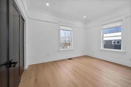 For Lease - 852 Simcoe Street Unit# 3, Oshawa, Ontario - Photo 2