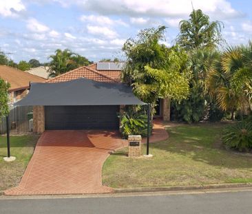 Beautiful four bedroom home, designed for modern family living and ... - Photo 3