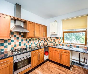 2 bedroom apartment to rent - Photo 2