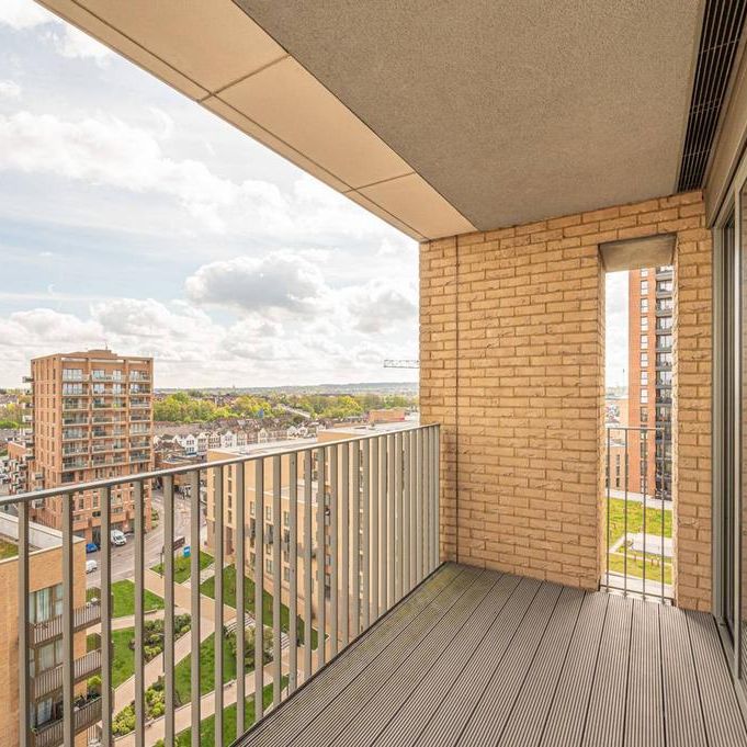 2 bedroom flat to rent - Photo 1