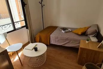 Avinguda de lOest, Valencia, Valencian Community 46001