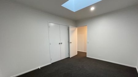 Modern apartment on Victoria Street - Photo 4