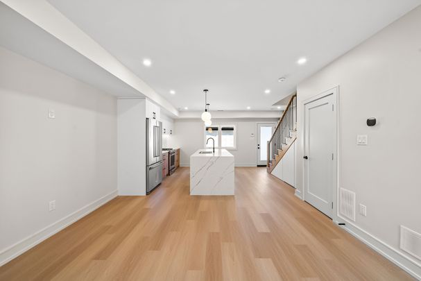 For Lease - 86 Argyle Street Unit# LANEWAY, Toronto, Ontario - Photo 1