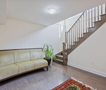 For Lease - 47 Dariole Drive, Richmond Hill, Ontario - Photo 3