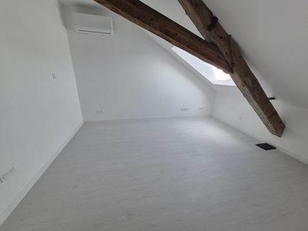 Location Appartement 3 pièces 99m² ST AMAND LES EAUX 59230 - Photo 4
