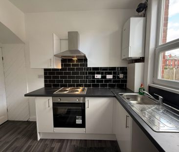 1 Bedroom Mid Terraced House for rent in Arley Grove - Photo 5