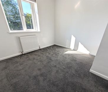 Somerset Avenue, SO18 - Photo 3