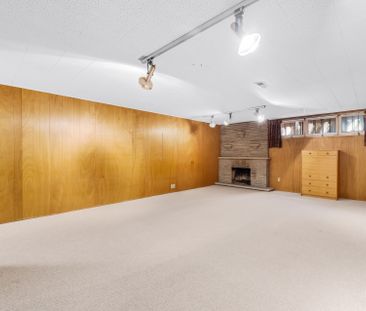 For Lease - 24 Ealing Drive, Toronto, Ontario - Photo 1